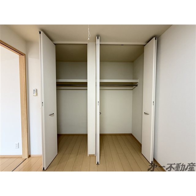 収納　クローゼット