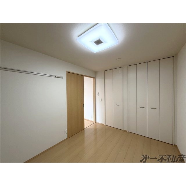 居室・リビング　洋室