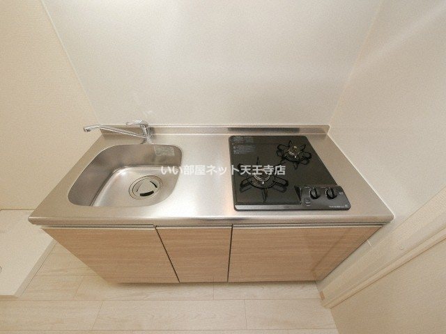 地下鉄中央線 弁天町駅 徒歩9分 10階建 築6年のキッチン写真