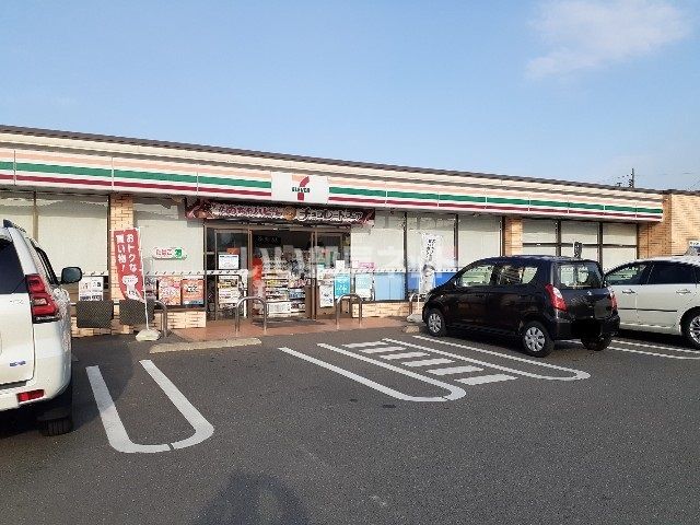 コンビニ　セブンイレブン 福山東川口4丁目店（コンビニ）まで370m