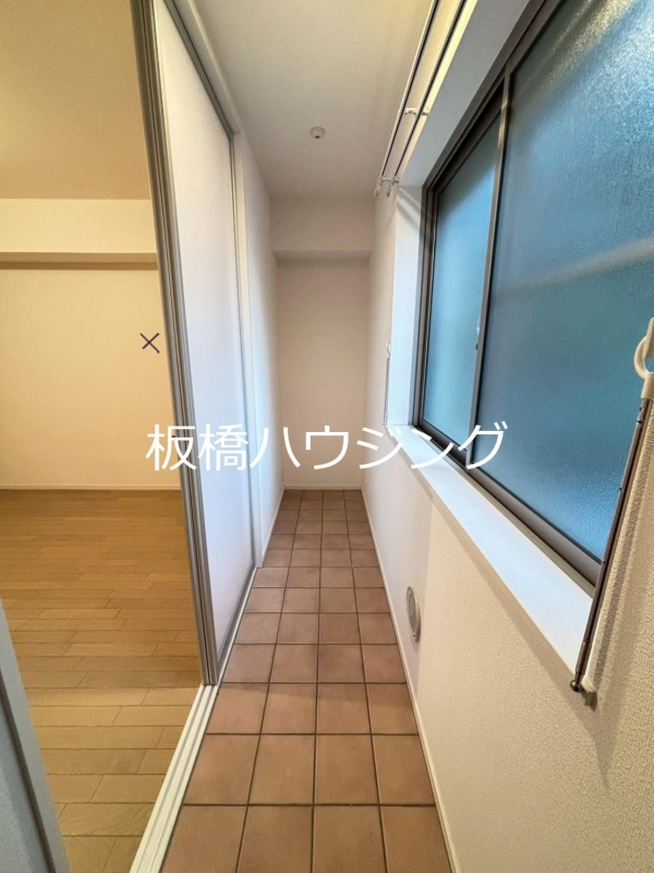 バルコニー　室内テラス