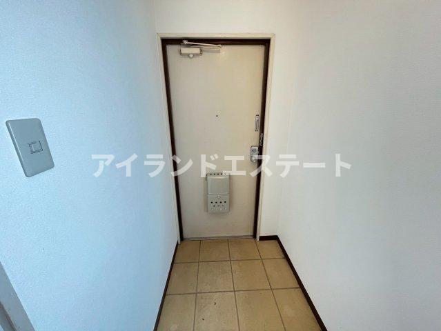 玄関　※別号室参考写真