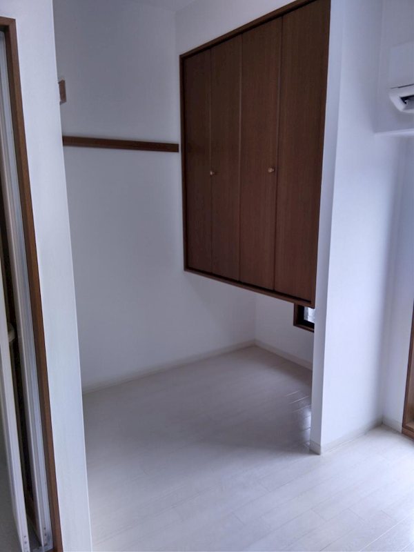 収納　同建物同号室の室内写真です。