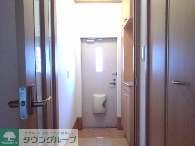 サニー レジデンスの玄関写真