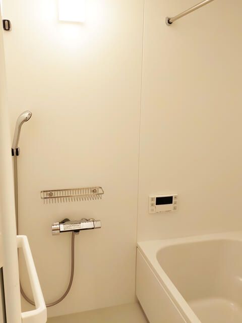 バス・シャワールーム　日々の暮らしに欠かせないお風呂です