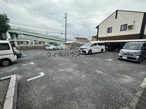 駐車場　駐車場！