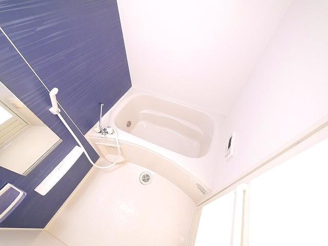バス・シャワールーム　きれいなお風呂です