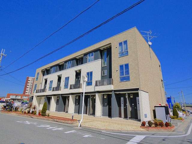 ＪＲ関西本線 大和小泉駅 徒歩3分 築16年