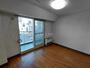居室・リビング　日当たりの良い明るいお部屋です。