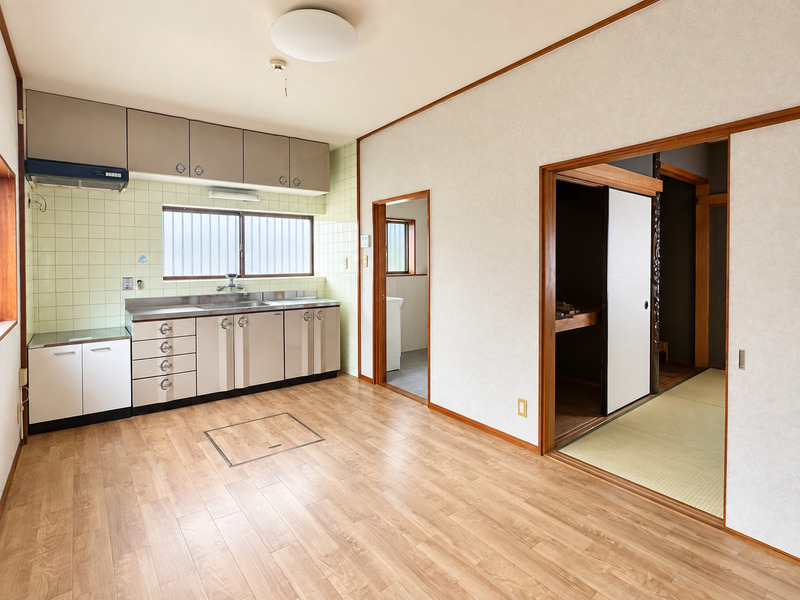 ＪＲ和歌山線 船戸駅 徒歩10分 2階建 築46年のキッチン写真