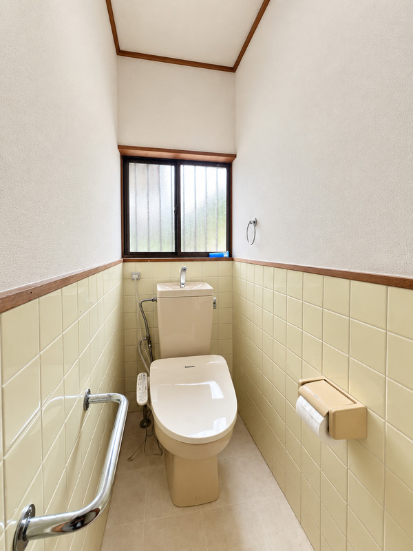 ＪＲ和歌山線 船戸駅 徒歩10分 2階建 築46年のトイレ写真