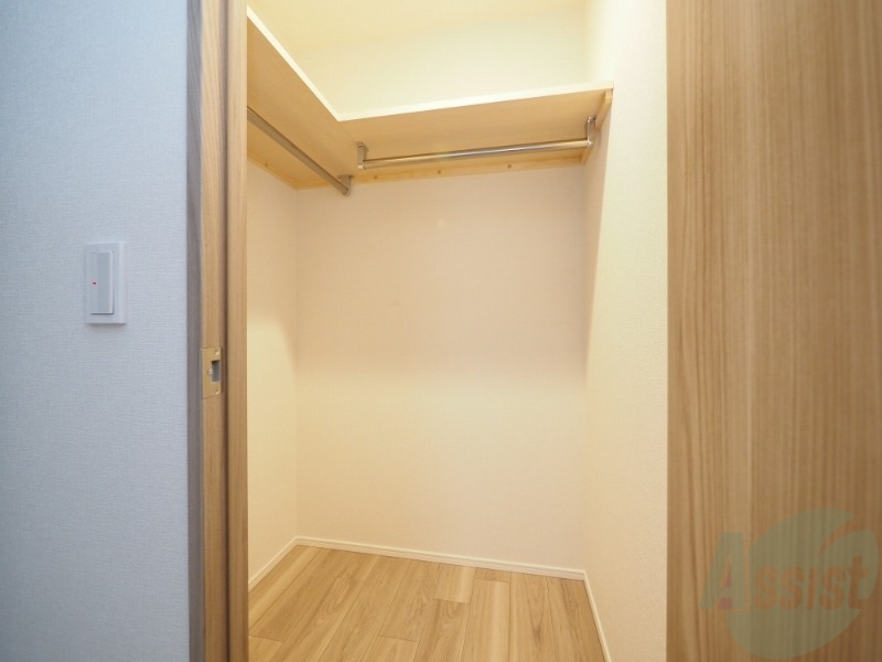 収納　収納もバッチリあるのでお部屋が片付きますよ！