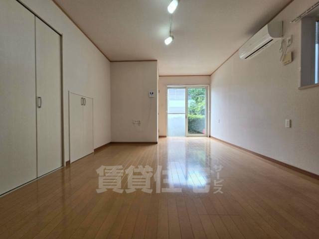 プチパレDの居間写真
