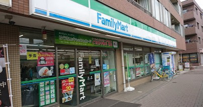 コンビニ　ファミリーマートさんみせ大谷口店（コンビニ）まで544m