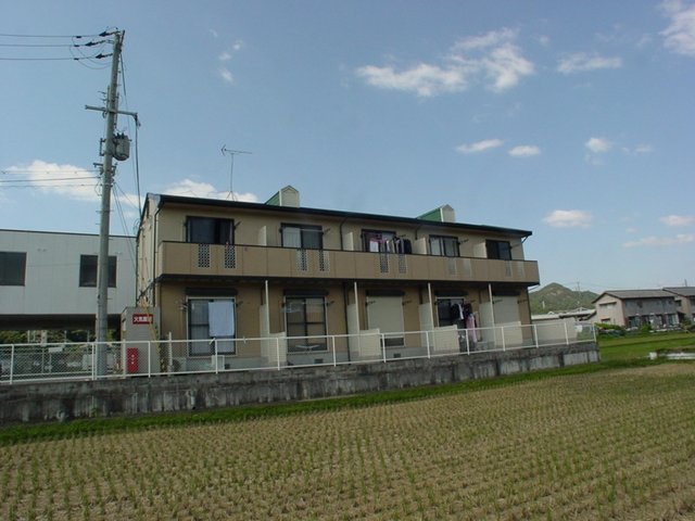 建物外観　日当り良好