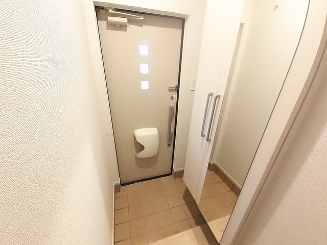 玄関　玄関