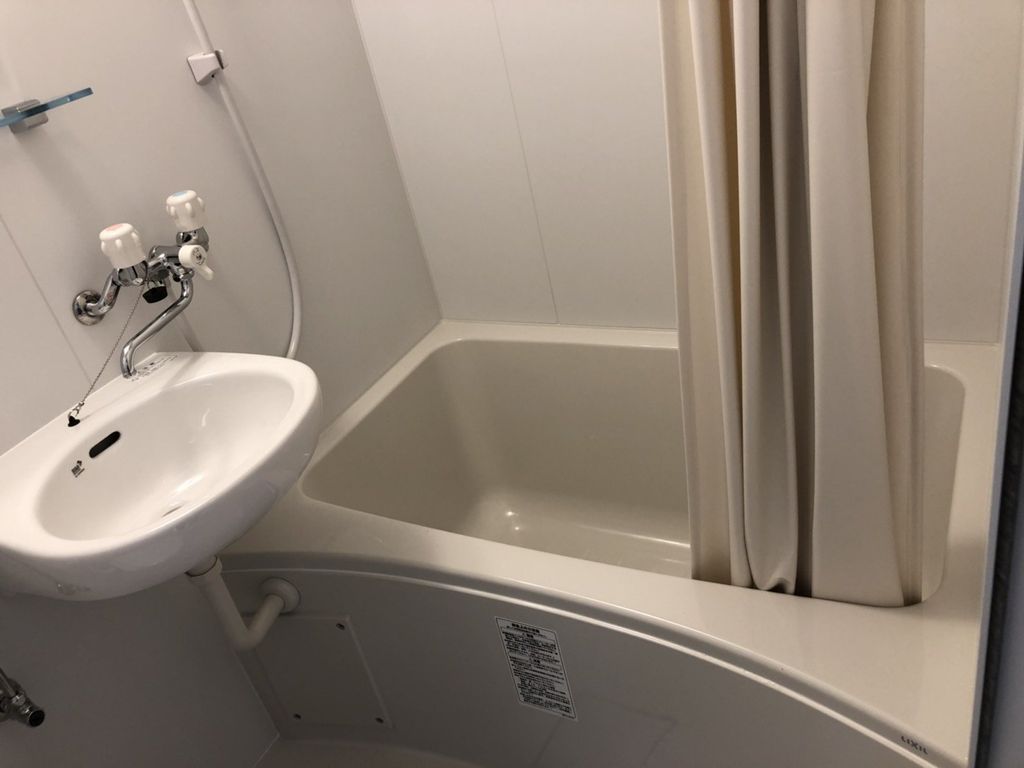 バス・シャワールーム　バス(別部屋参考写真)