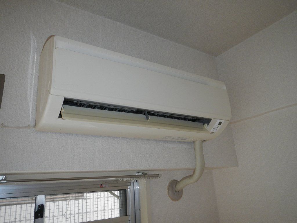 その他設備　エアコン(別部屋参考写真)