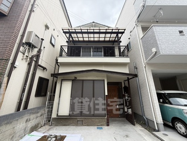 三島ガレージ付き一戸建て