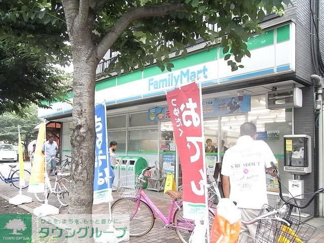 コンビニ　ファミリーマート（コンビニ）まで350m