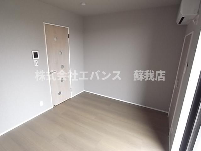 その他部屋・スペース　使い勝手のいい寝室です