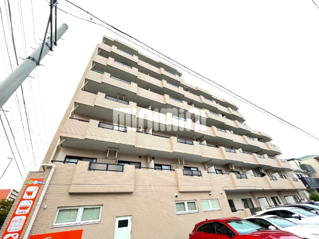 建物外観　南向きで日当たり良好