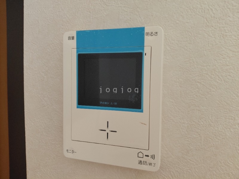 セキュリティ　モニター付きインターホンで来客確認も安心です！