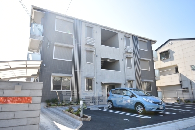ＪＲ阪和線 津久野駅 徒歩8分 築10年