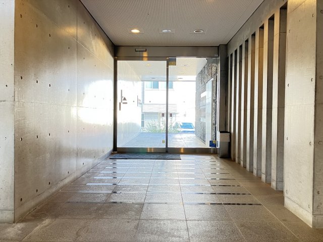 エントランス　毎日通るエントランスはこのようになっています