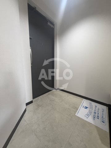 玄関　エルセレーノ上本町レジデンス　玄関