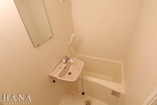 レオパレスcomfortの風呂写真