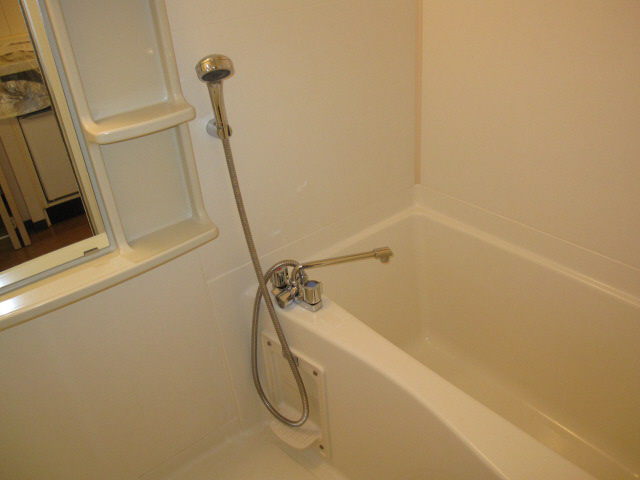 バス・シャワールーム　浴室