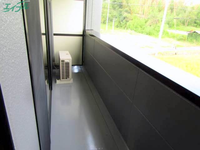 バルコニー　同型参考写真