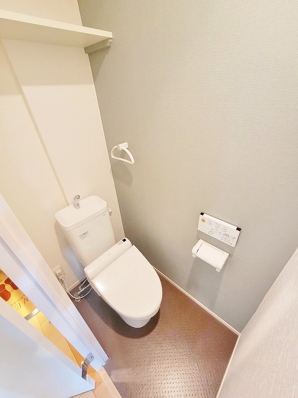 トイレ　★温水洗浄便座トイレ★
