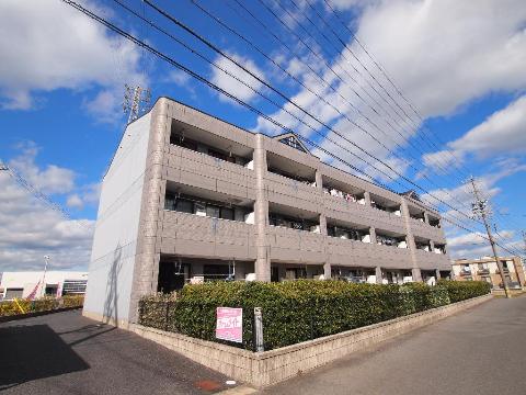 美濃加茂市西町のマンションの建物外観