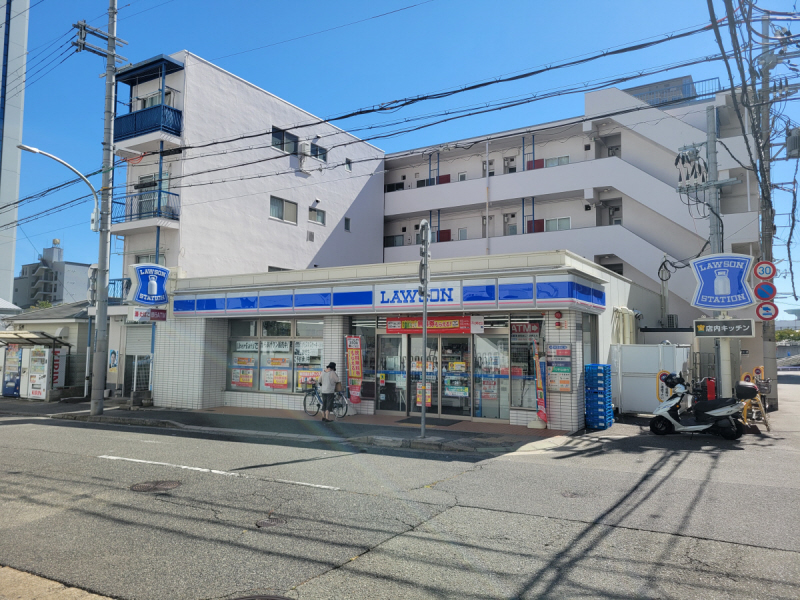 コンビニ　ローソン（コンビニ）まで250m