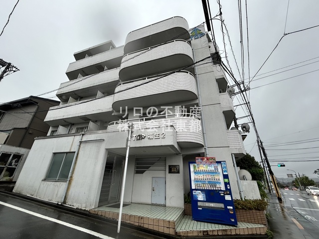 建物外観　丈夫で安心の鉄筋コンクリート造マンションです☆