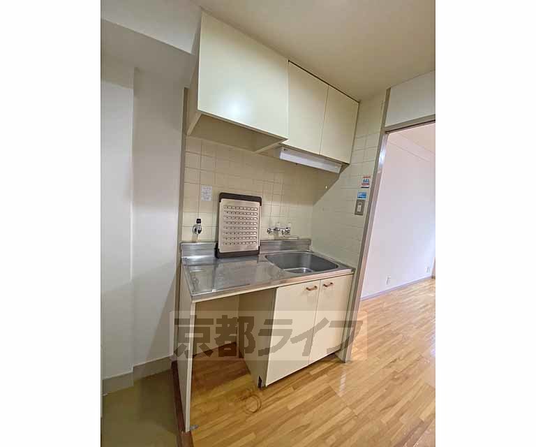 キッチン　収納たっぷりのキッチンです。