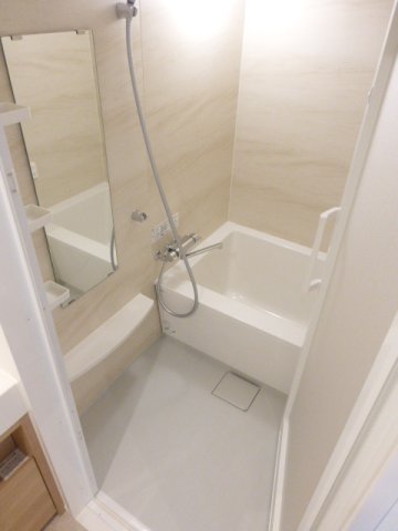 バス・シャワールーム　バス※別部屋参考写真