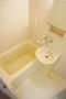 バス・シャワールーム　※補修前の参考画像の為、設備等は現況優先。