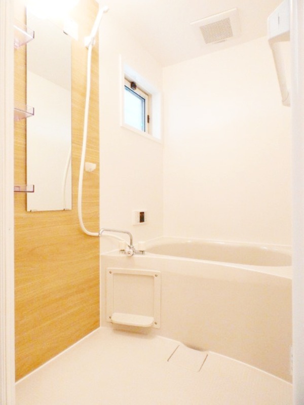 バス・シャワールーム　図面と現状に相違がある場合には現状を優先