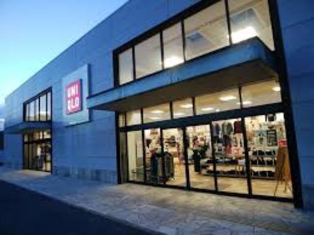 ショッピングセンター　ユニクロ川西西多田店（ショッピングセンター）まで1585m