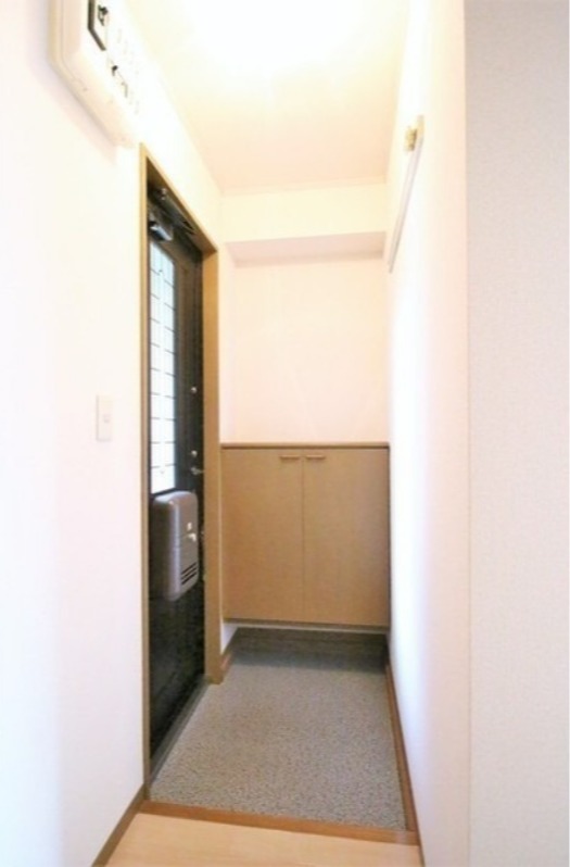 玄関　図面と現状に相違がある場合には現状を優先