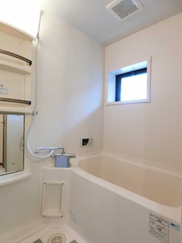 バス・シャワールーム　図面と現状が相違がある場合には現状を優先