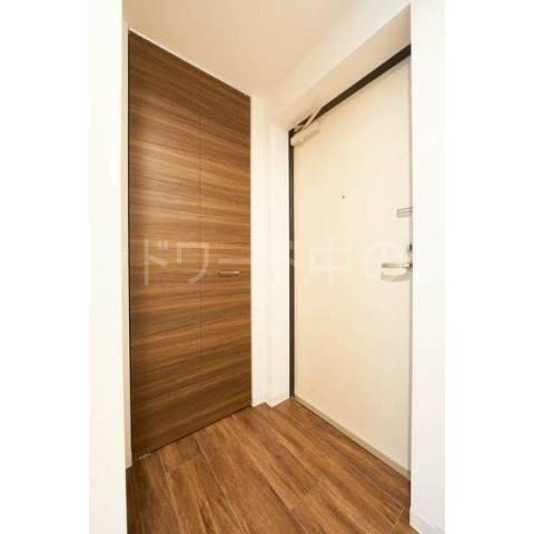 玄関　詳細は、ウィンドワード中の島店までご相談下さい。