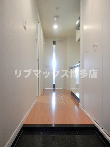 玄関　※写真と異なる場合は現状優先。