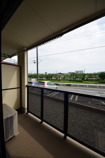 バルコニー　★陽のあたる、明るいバルコニー★