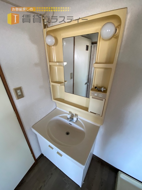 洗面設備　毎日使いますよね…独立洗面台