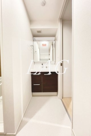 洗面設備　独立洗面台です。