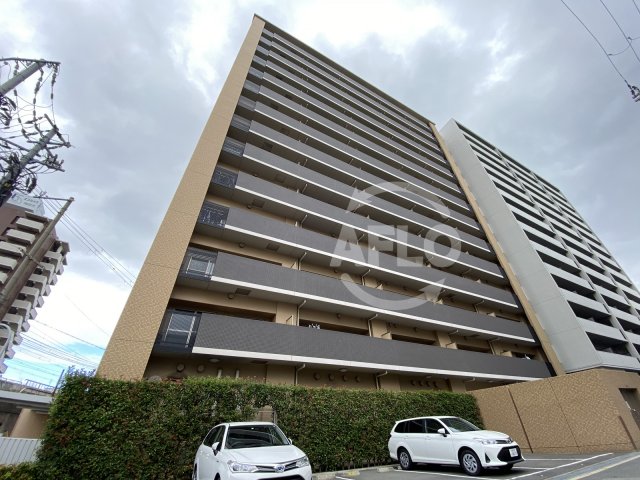 建物外観　メロッソ梅北　外観